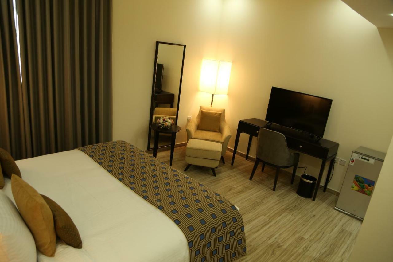 Uptown Hotel Apartment Fujairah By Gewan Экстерьер фото